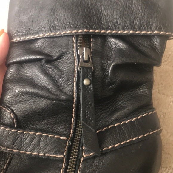 EUC Fossil black leather ankle bootie boots - Picture 7 of 8